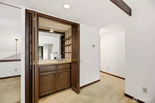 1624 NE 140th St, Seattle, WA 98125 - Photo 9