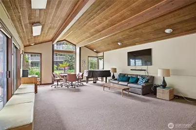 1624 NE 140th Street #M5, Seattle, WA 98125 - Photo 25