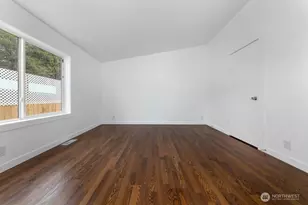 8318 38th St E, Edgewood, WA 98371 - Photo 13