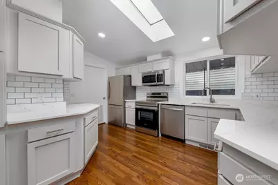 8318 38th Street E #3, Edgewood, WA 98371 - Photo 9