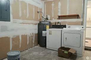 903 31st St NE, Auburn, WA 98002 - Photo 17