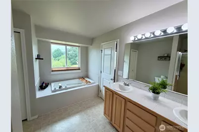 14406 145th Street E, Orting, WA 98360 - Photo 19