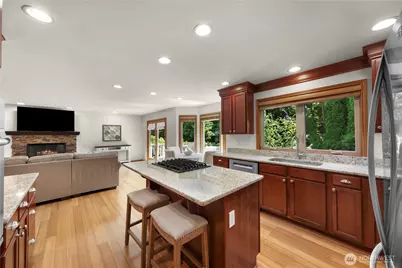 22209 NE 11th Place, Sammamish, WA 98074 - Photo 3