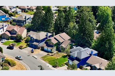 22209 NE 11th Place, Sammamish, WA 98074 - Photo 23