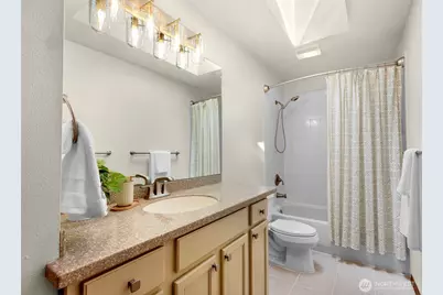 22209 NE 11th Place, Sammamish, WA 98074 - Photo 19