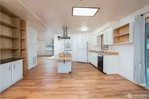 1402 22nd Street NE, Auburn, WA 98002 - Photo 9