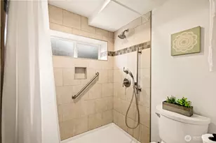 12005 NE 134th Pl, Kirkland, WA 98034 - Photo 31