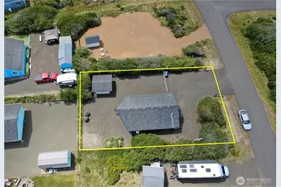 425 N Portal Loop SW, Ocean Shores, WA 98569 - Photo 25