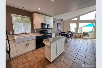 425 N Portal Loop SW, Ocean Shores, WA 98569 - Photo 21
