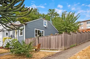 4456 46th Ave SW, Seattle, WA 98116 - Photo 3