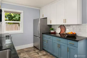 4456 46th Ave SW, Seattle, WA 98116 - Photo 13