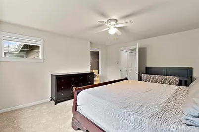 10700 SE 260th Street #M102, Kent, WA 98030 - Photo 25