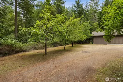 8677 Glenwood Road SW, Port Orchard, WA 98367 - Photo 31