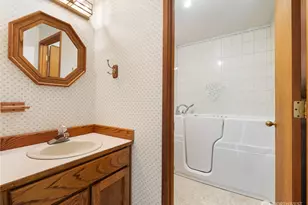 8677 Glenwood Rd SW, Port Orchard, WA 98367 - Photo 17