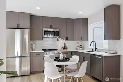 9323 Marcus Avenue S #B, Seattle, WA 98118 - Photo 7