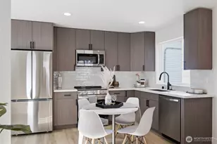 9323 Marcus Ave S, Seattle, WA 98118 - Photo 7