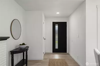 3775 Olympic Boulevard W, University Place, WA 98466 - Photo 3