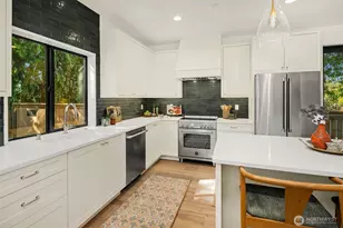 12416 NE 72nd St, Kirkland, WA 98033 - Photo 33