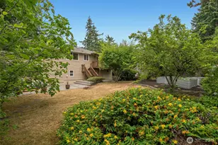 2115 N 178th St, Shoreline, WA 98133 - Photo 35