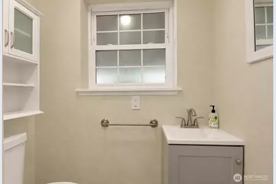 2401 S 62nd Street, Tacoma, WA 98409 - Photo 13