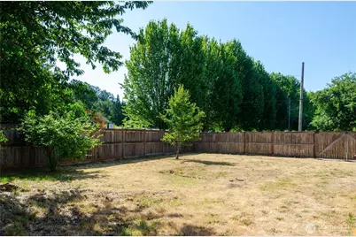 2401 S 62nd Street, Tacoma, WA 98409 - Photo 33
