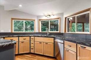 1099 Worthy Pl, Greenbank, WA 98253 - Photo 13