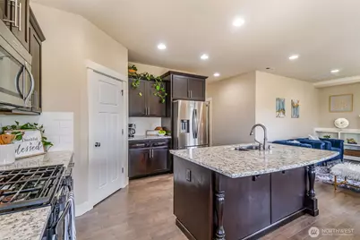 17602 40th Drive SE, Bothell, WA 98012 - Photo 13
