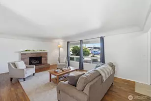 10612 Waller Rd E, Tacoma, WA 98446 - Photo 3