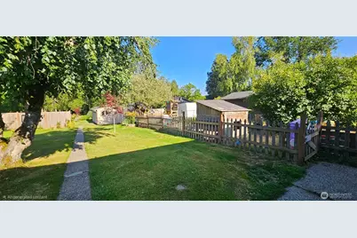 10612 Waller Road E, Tacoma, WA 98446 - Photo 35
