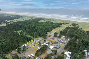 1412 170th Pl, Long Beach, WA 98631 - Photo 3