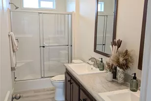 902 97th St E, Tacoma, WA 98445 - Photo 15