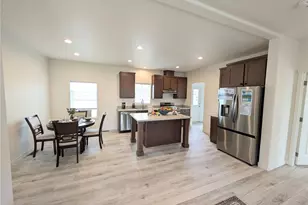 902 97th St E, Tacoma, WA 98445 - Photo 9