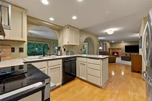 17102 NE 37th Cir, Vancouver, WA 98682 - Photo 11