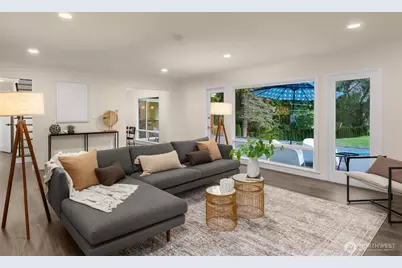 2137 N 128th Street, Seattle, WA 98133 - Photo 7