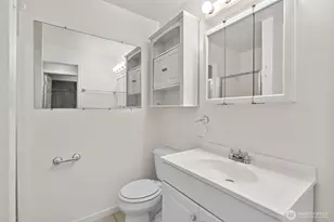 2020 Grant Ave S, Renton, WA 98055 - Photo 15