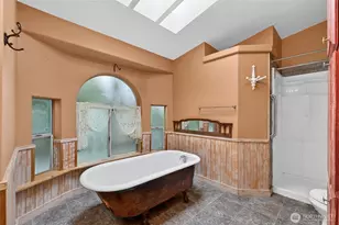 819 Mountain Villa Loop, Enumclaw, WA 98022 - Photo 23