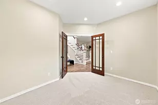 451 211th Ave NE, Sammamish, WA 98074 - Photo 17