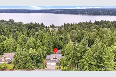 451 211th Avenue NE, Sammamish, WA 98074 - Photo 3