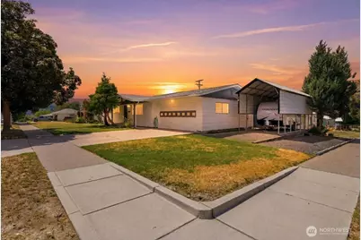 806 Central Drive, Coulee Dam, WA 99116 - Photo 1