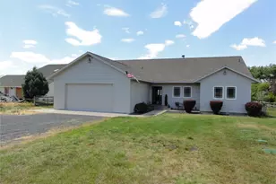 3862 Shorecrest Dr NE, Moses Lake, WA 98837 - Photo 1