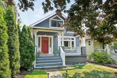 6534 19th Avenue NE, Seattle, WA 98115 - Photo 1