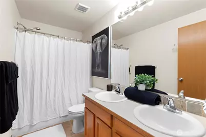 4837 Bowwood Circle NE, Bremerton, WA 98310 - Photo 17