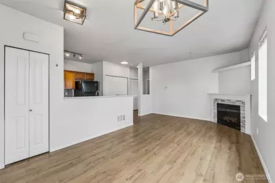14915 38th Drive SE #EE2029, Bothell, WA 98012 - Photo 7