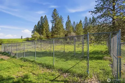 8325 N Lindgren Road, Spokane, WA 99217 - Photo 27