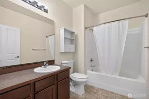 14915 38th Dr SE, Bothell, WA 98012 - Photo 17