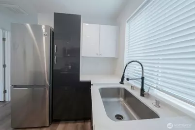 890 Magellan Avenue NE #5, Ocean Shores, WA 98569 - Photo 5