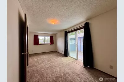 215 S 11th Street, Shelton, WA 98584 - Photo 13