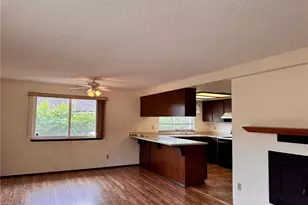 215 S 11th St, Shelton, WA 98584 - Photo 3
