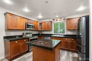 17826 Overlake Ct SE, Yelm, WA 98597 - Photo 9
