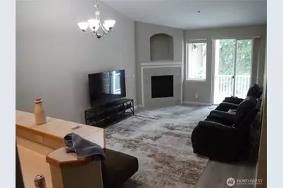 12712 Admiralty Way SE #D303, Everett, WA 98204 - Photo 5